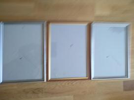 Rėmeliai 3 vnt 25x32, 1vmt 26x35 vos vos didesnis,