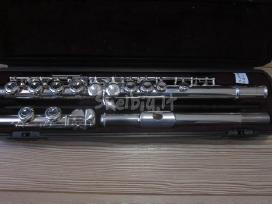 Fleita yamaha 211