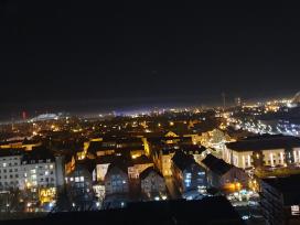 Panoraminis butas,centras,d raidė.