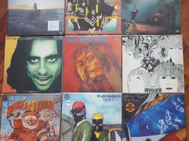 Aplankalai vinilui / vinyl records and sleeves