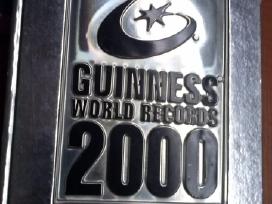 .Guinness 2000m