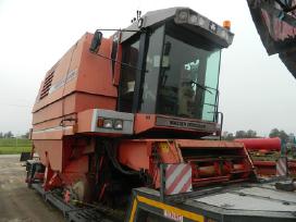 Kombainas Massey Ferguson 40 Ardomas Dalimis