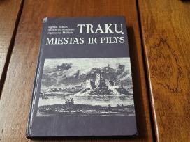 Knyga Traku apylinkes miestas ir pilys