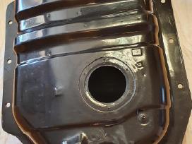 Plastikinis, Nissan Patrol bakas