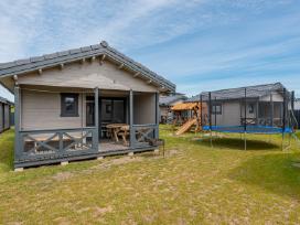 Apartamentų, būtų ir namelių nuoma Šventojoje!