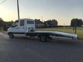 Tralo-automobilvežio paslaugos, krovinių gabenimas