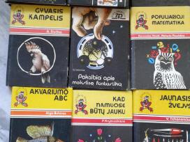 Žinių pasaulyje -vaikams ir suaugusiems .