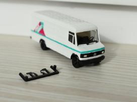 Naujas Mercedes-benz. Mastelis 1:87 (H0)