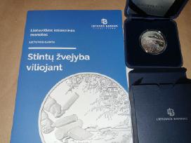10 eurų moneta - stintų žvejyba viliojant