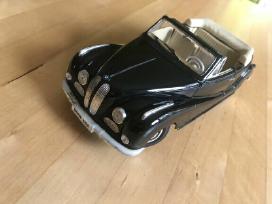 Bmw 502 1:18 automodelis modelis diecast modeliai