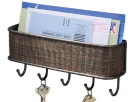 Raktinė/raktų kabykla 28eur.