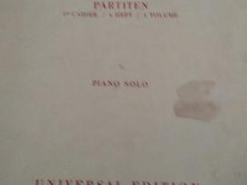 J.bacho Partitos fortepijonui
