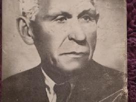 Biografinė knyga
