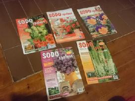 Sodo spalvos seni žurnalai