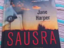 "Sausra" Jane Harper, 2018 m.