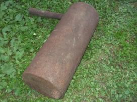 Metalinis bakas (bakelis)