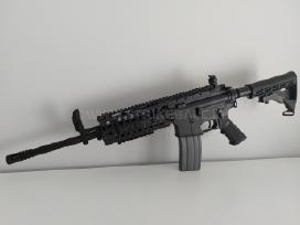 Airsoft M4 R. I. S. Full Metal