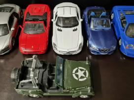 Modeliukai Bmw Bugatti Jeep Wrangler Ferrari 1:24