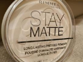Kompaktinė pudra Stay Matte