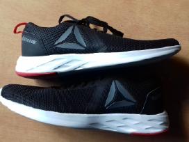 Reebok sportbaciai