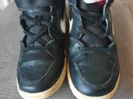 Nike kedukai vaikui