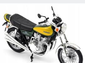 Kawasaki 900