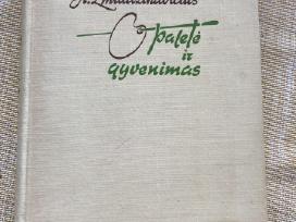 A.žmuidzinavičiaus knyga