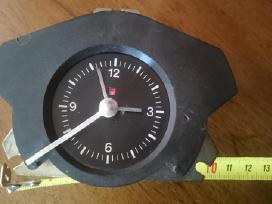 Prisukamas mechaninis laikrodis