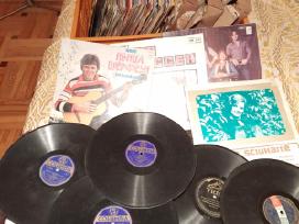 70+ vinilinių plokštelių (urmu)