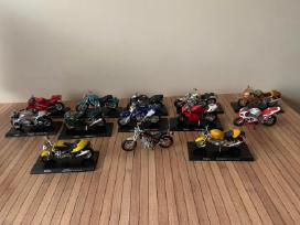 Modeliukai motociklų modeliai modeliukai 1:18 bmw