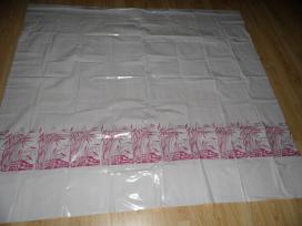 Vonios uzuolaida 6 eur