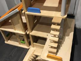 Medinis leliu namas Plan Toys