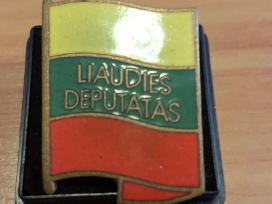 Ženkliukas Liaudies deputatas ir At