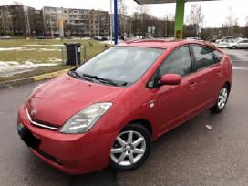 Prius2 120€/sav. naujai nupirktas, nedirbęs taxi