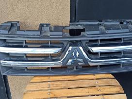 Mitsubishi Pajero Iv groteles