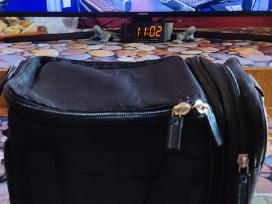 Tvirta tašė reikmenims