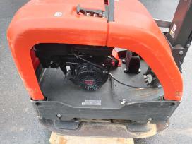 Husqvarna Lg400 reversinė vibroplokštė