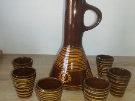 Vintažinis molinis grafinas su taurelėmis