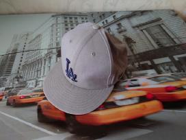 Unisex new era kepurė.