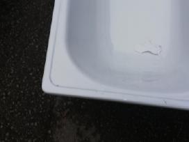 Nauja vonia su defektais