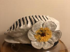 Originali lininė vasarinė skrybėlaitė