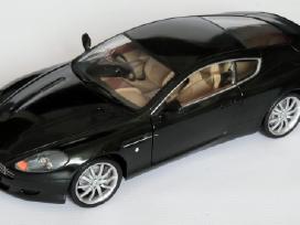 Aston Martin Db9 1:18