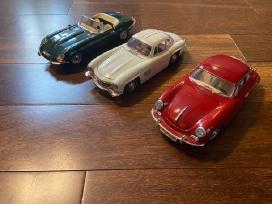 Modeliai 1:18 Jaguar E Type porsche 356b mercedes