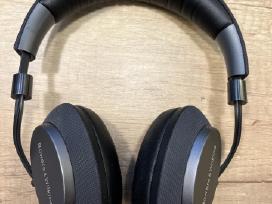 Naudotos Bowers & Wilkins Px ausinės