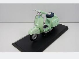 Vespa motoroleriai 1:18 !