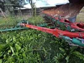 Kuhn 120, plūgai