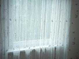 Užuolaidos išmat. ant lango 1,5x1,85 ir 1,2x1,6m.