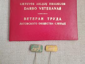 Aklųjų draugijos ženkliukai + pažimėjimas.