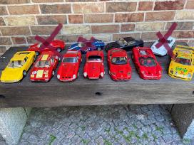 1:18 modeliai Ferrari kolekciniai įvairūs