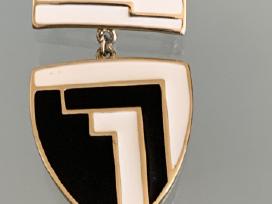 Vintažinė Trifari sagė medalis